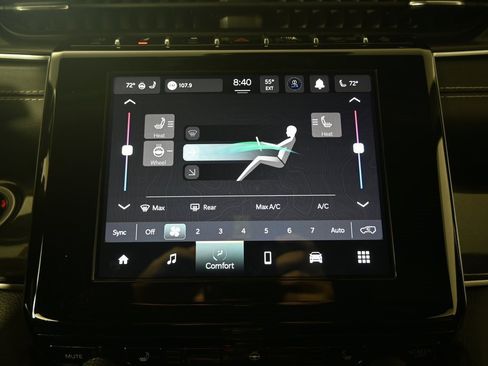 Used 2022 Jeep Grand Cherokee Altitude image 27