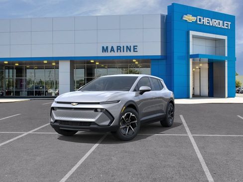 New 2026 Chevrolet Equinox EV LT FWD image 8