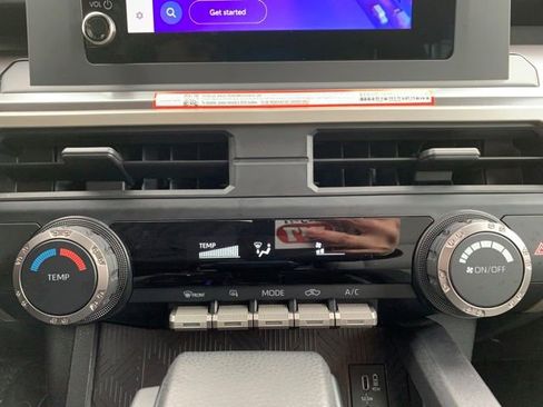 Used 2025 Toyota Tacoma SR5 image 20