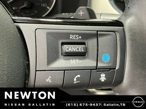Used 2023 Nissan Rogue SL w/ SL Premium Package FWD image 35