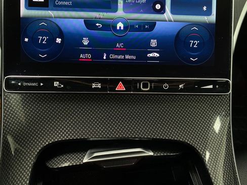 Used 2023 Mercedes-Benz C 300 4MATIC Sedan image 25