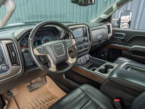 Used 2017 GMC Sierra 2500 Denali w/ Duramax Plus Package image 22