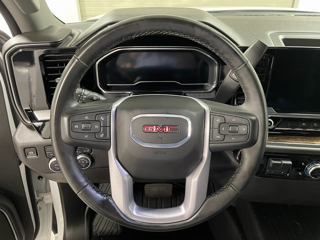 Used 2024 GMC Sierra 1500 Elevation w/ LPO, Elevation Black Package AWD/4WD image 14