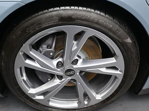 Used 2022 Audi e-tron GT Premium Plus image 41