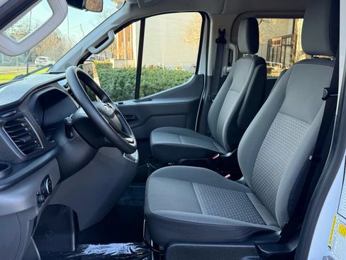 Used 2023 Ford Transit 350 XLT RWD image 19