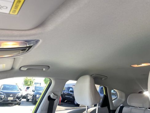 Used 2024 Hyundai Kona SEL FWD image 33