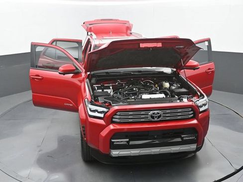 Used 2026 Toyota 4Runner Limited AWD/4WD image 34