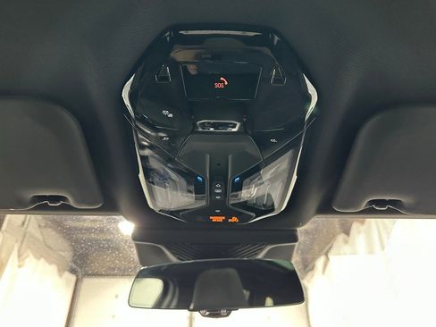 Used 2025 BMW X3 xDrive30i w/ M Sport Package image 38