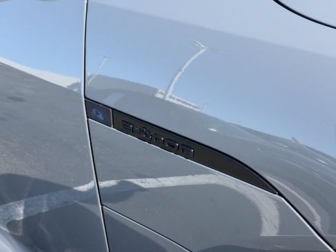 Used 2024 Audi Q8 e-tron Premium Plus w/ Premium Plus Package AWD/4WD image 5