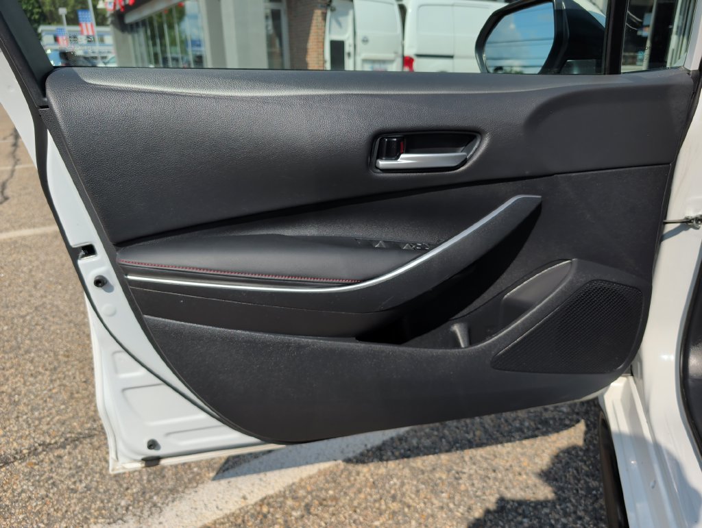 Used 2023 Toyota Corolla SE FWD image 13