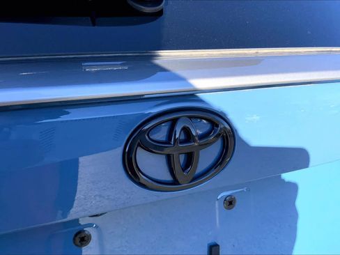 Used 2025 Toyota RAV4 XSE image 27