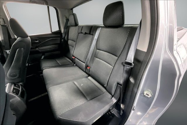 Used 2017 Honda Ridgeline RTS image 21