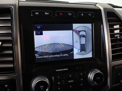 Used 2021 Ford F250 Platinum w/ FX4 Off-Road Package image 6