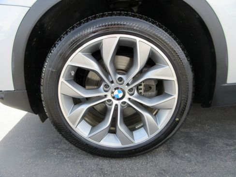 Used 2015 BMW X4 xDrive28i AWD/4WD image 51