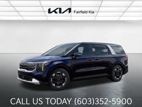 New 2026 Kia Carnival EX FWD image 3