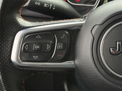 Used 2022 Jeep Gladiator Mojave w/ LED Lighting Group image 12