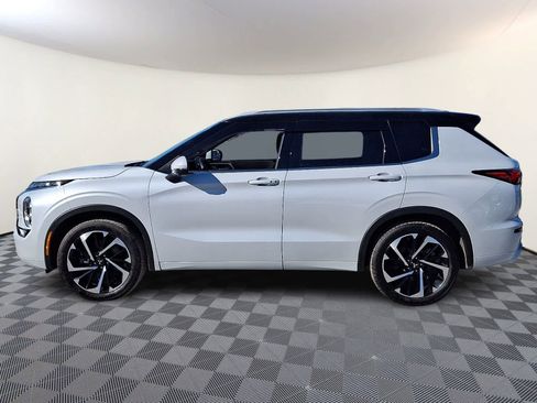 Used 2024 Mitsubishi Outlander SEL image 8