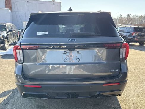Used 2026 Ford Explorer ST-Line w/ ST-Line Street Pack image 6