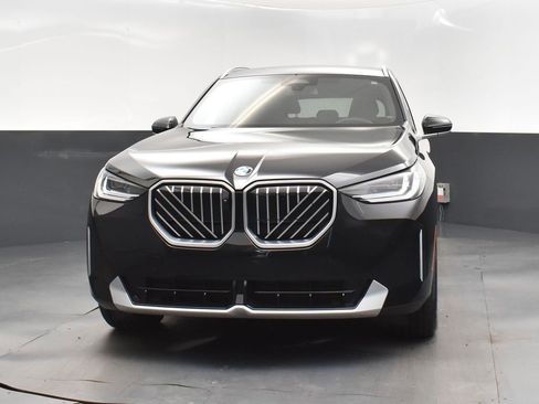 Certified 2025 BMW X3 xDrive30i w/ Premium Package AWD/4WD image 10