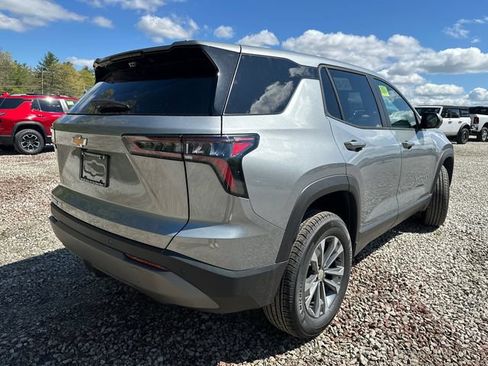 New 2026 Chevrolet Equinox LT w/ Safety and Technology Package AWD/4WD image 13