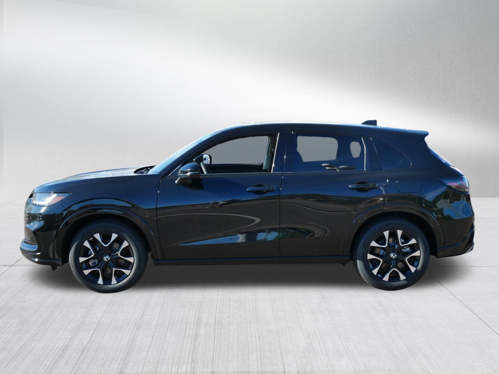 Used 2027 Honda HR-V EX-L image 4