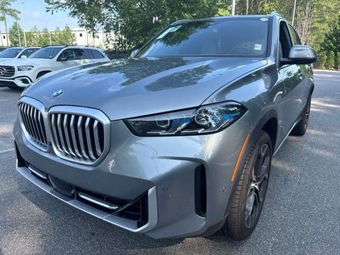 Used 2026 BMW X5 xDrive40i w/ Climate Comfort Package AWD/4WD image 9