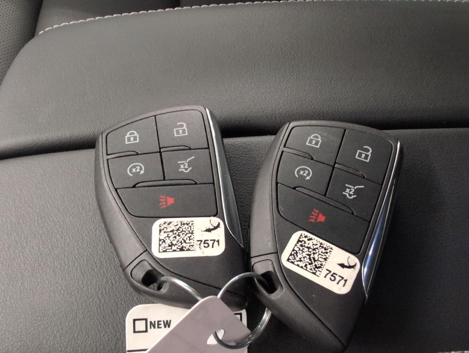 Used 2023 Buick Envision Essence AWD/4WD image 26