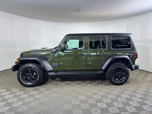 Used 2023 Jeep Wrangler Unlimited w/ Cold Weather Group image 6