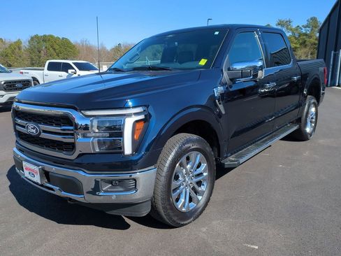 Used 2025 Ford F150 Lariat w/ Equipment Group 501A Mid image 2