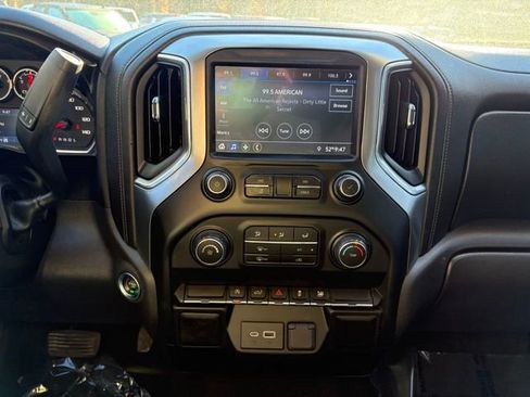 Used 2020 Chevrolet Silverado 1500 RST w/ RST Value Package image 21