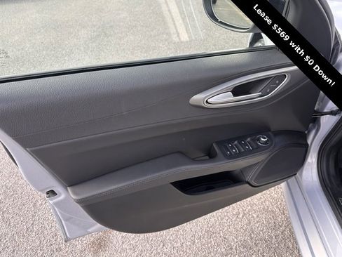 Used 2025 Alfa Romeo Giulia AWD w/ Driving Assist Package image 12