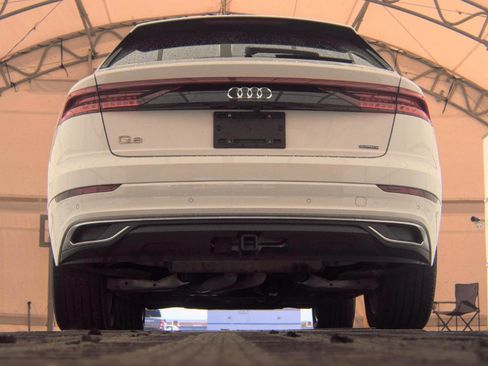 Used 2019 Audi Q8 Premium w/ Convenience Package AWD/4WD image 7