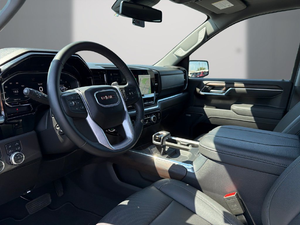 Certified 2025 GMC Sierra 1500 SLT w/ SLT Premium Package AWD/4WD image 16
