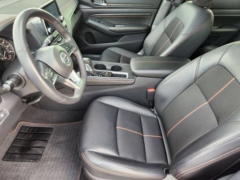 Used 2022 Nissan Altima 2.5 SR FWD image 13
