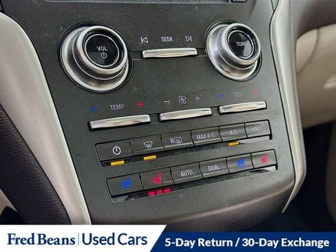 Used 2019 Lincoln MKC Reserve w/ MKC Climate Package image 18