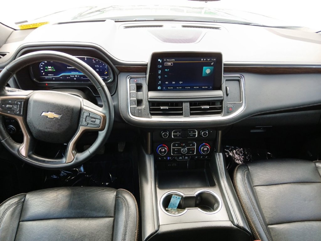 Used 2023 Chevrolet Tahoe High Country AWD/4WD image 10