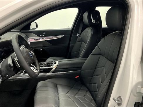 New 2025 BMW i7 eDrive50 RWD image 26