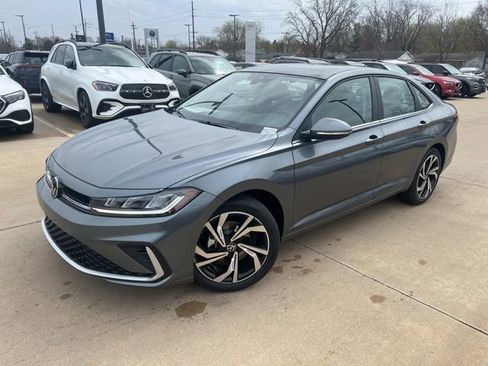 New 2026 Volkswagen Jetta SEL FWD image 3