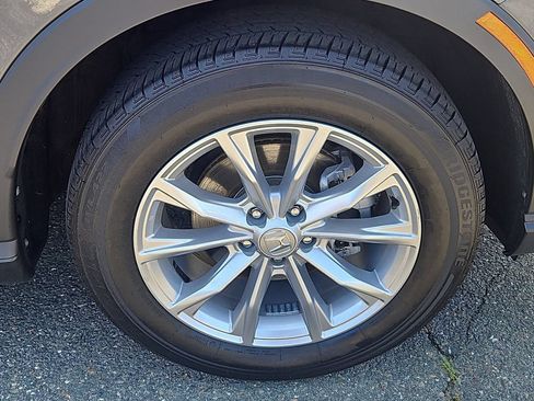 Used 2025 Honda CR-V EX image 10