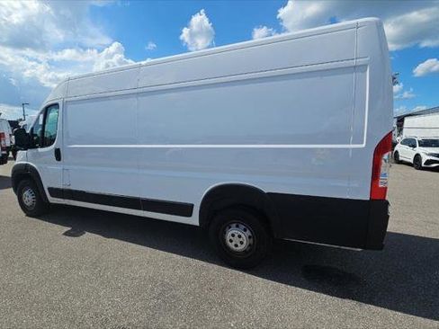 Used 2023 RAM ProMaster 3500 w/ Driver Convenience Group FWD image 6