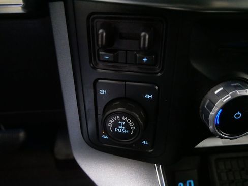 Used 2023 Ford F150 Lariat w/ Equipment Group 502A High image 24