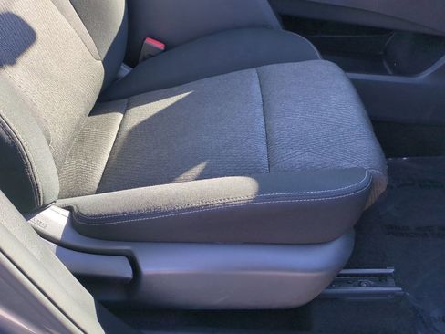 Certified 2024 Nissan Rogue SV image 39