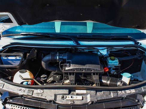 Used 2017 Mercedes-Benz Sprinter 144 Cargo image 35