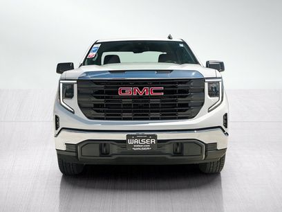 New 2026 GMC Sierra 1500 Pro w/ Pro Value Package