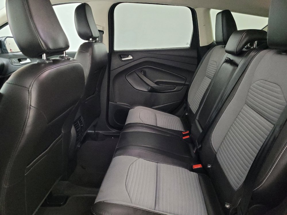 Used 2018 Ford Escape SE w/ SE Sport Appearance Package AWD/4WD image 18