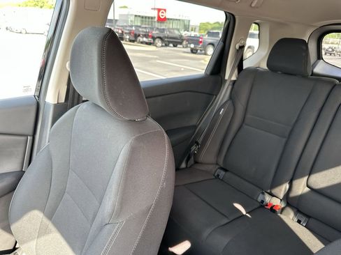 Used 2025 Nissan Rogue S AWD/4WD image 12