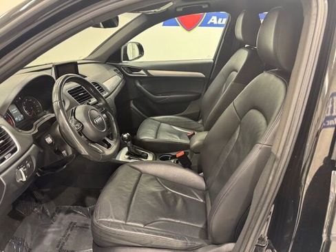 Used 2018 Audi Q3 2.0T Premium image 10
