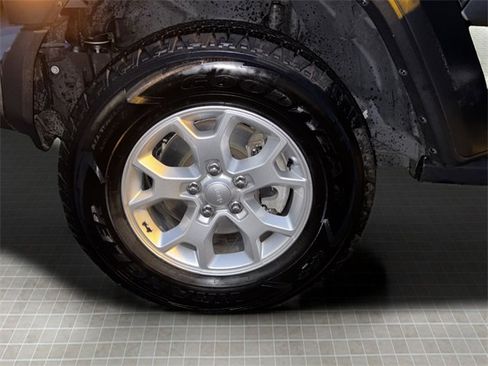 Certified 2021 Jeep Wrangler Unlimited Islander image 43