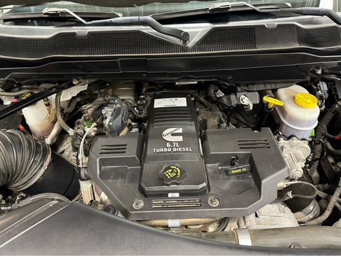 Used 2022 RAM 3500 Limited AWD/4WD image 51