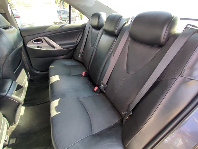 Used 2009 Toyota Camry SE FWD image 14